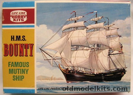 Life-Like HMS Bounty Famous Mutiny Ship, B250-125 plastic model kit